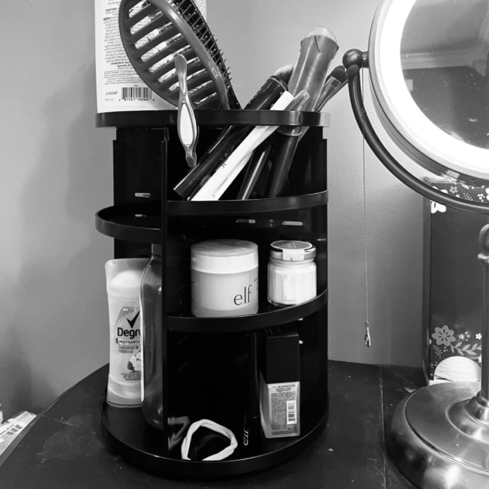 Rotating Makeup Organizer: image 5